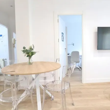 Notel Club - Calido Y Romantico * Сантандер