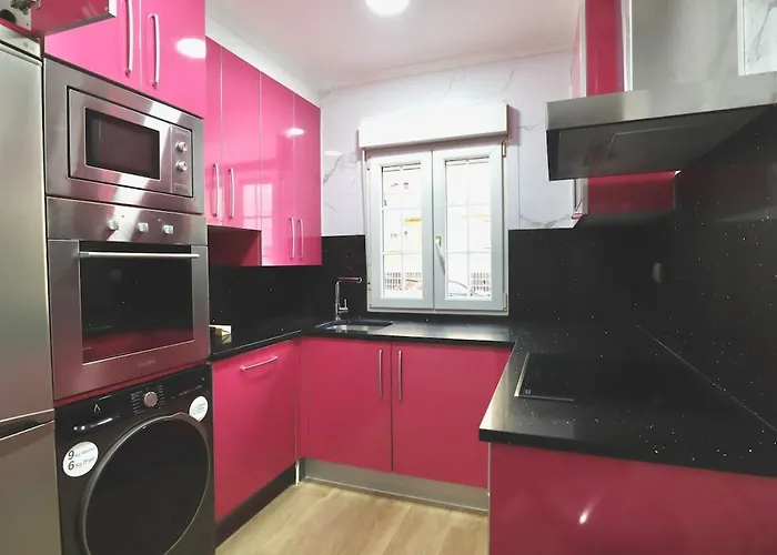 Notel Club - Cálido Y Romántico *