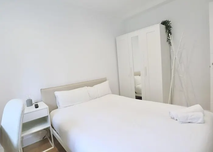 Notel Club - Calido Y Romantico Appartement Santander